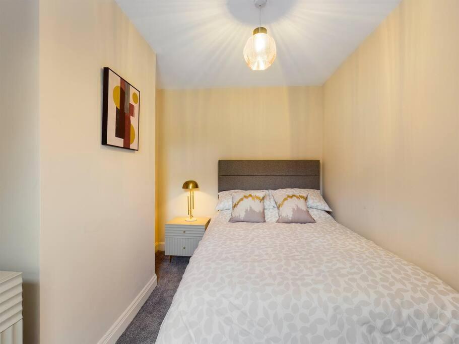 It'S Broadway Baby! Great House Close To City Centre Belfast Exterior foto